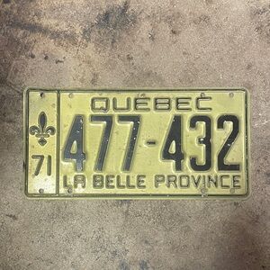 Vintage Quebec License Plate
